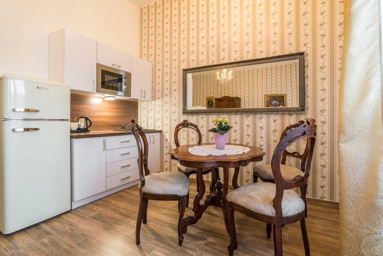 Retro Apartments Bosak Contactless Check-In Prešov Exterior foto